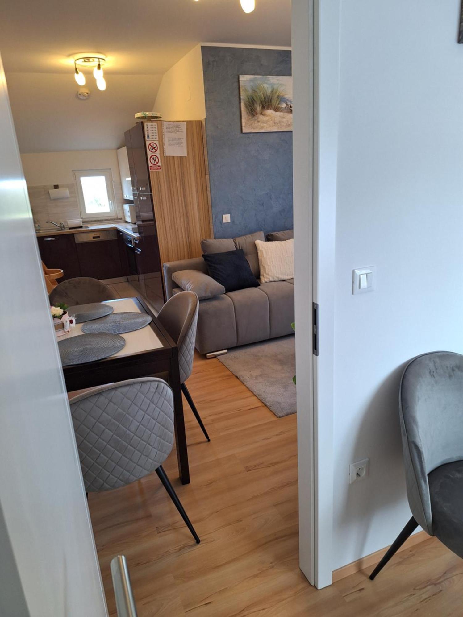 Apartment Dorina Buje Exterior photo